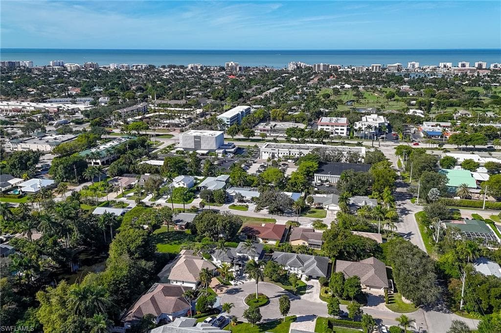 2515 Royal Palm CT, NAPLES FL 34103-31