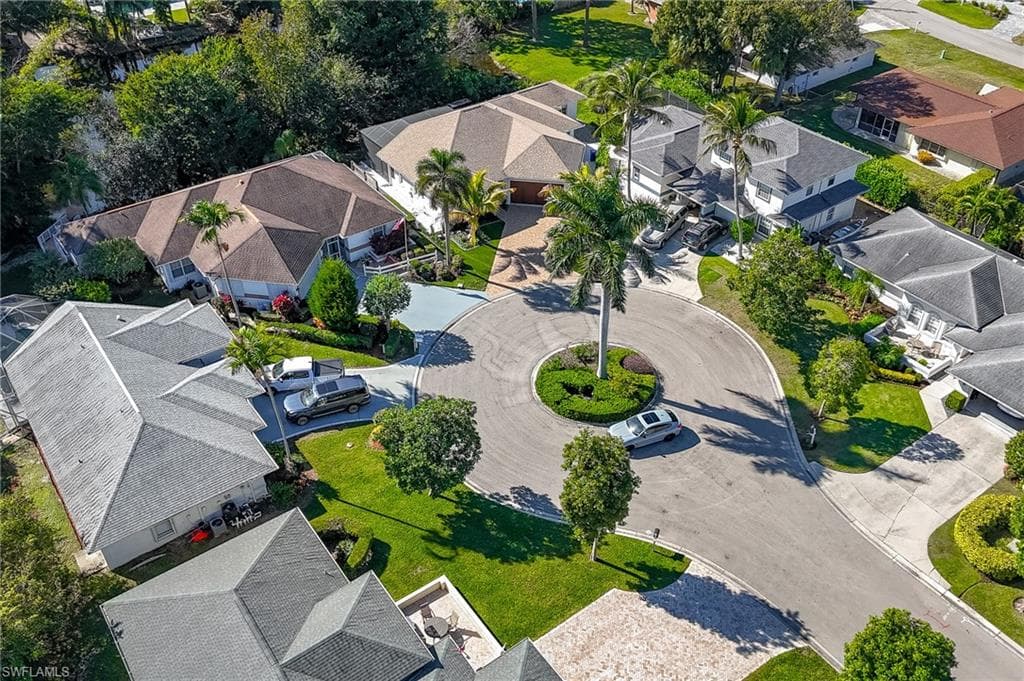 2515 Royal Palm CT, NAPLES FL 34103-30