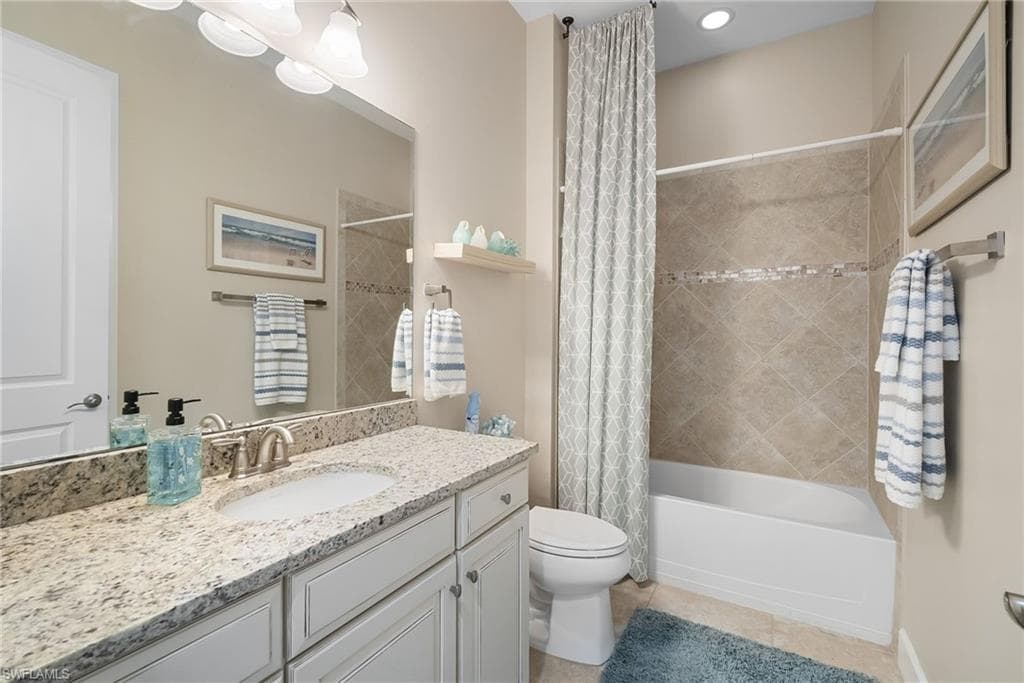 3307 Chestnut Grove DR, ALVA FL 33920-31