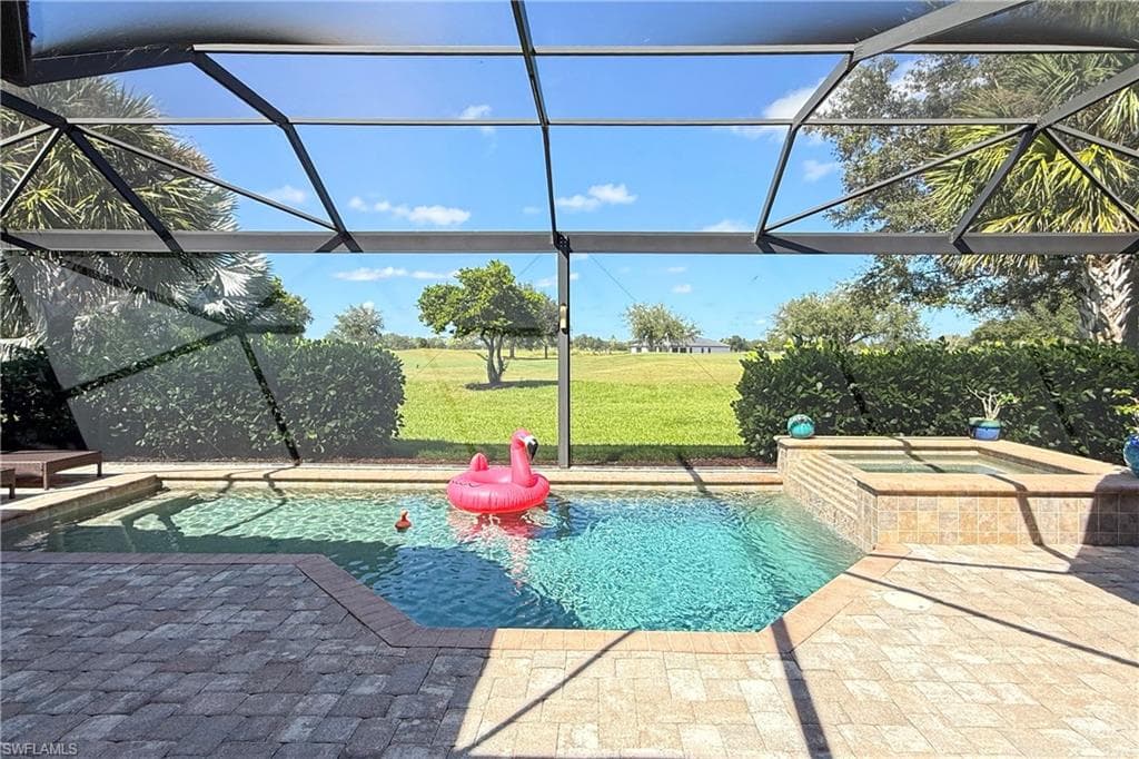 3307 Chestnut Grove DR, ALVA FL 33920-39