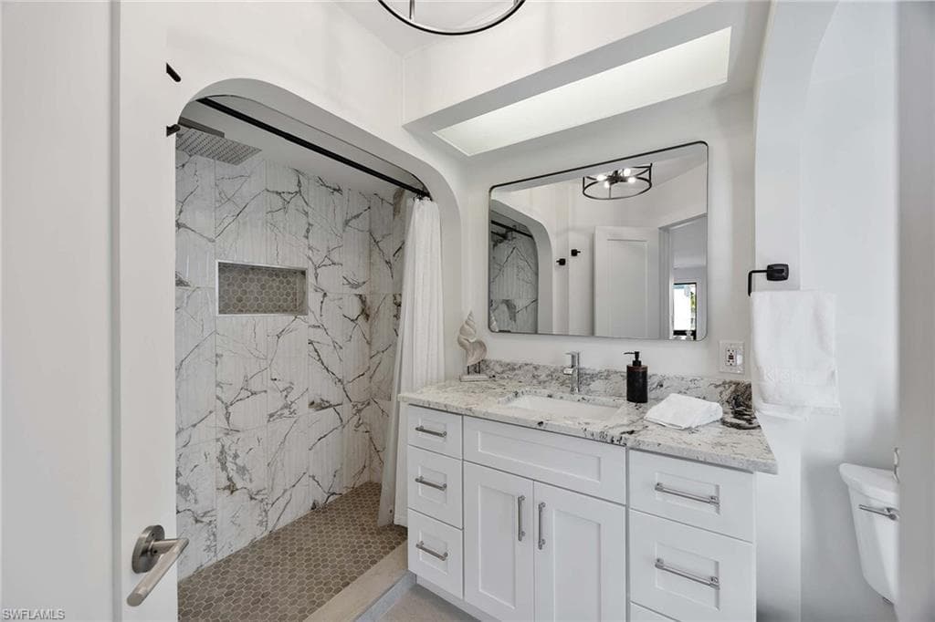 1311 Chesapeake AVE # 4A, NAPLES FL 34102-26