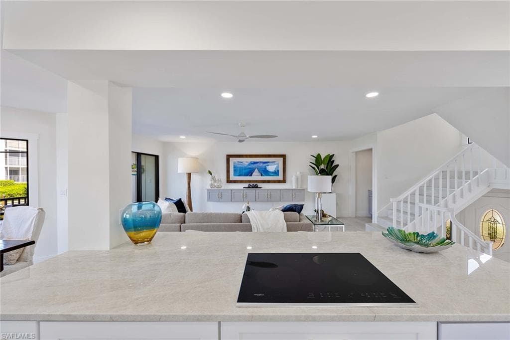 1311 Chesapeake AVE # 4A, NAPLES FL 34102-8