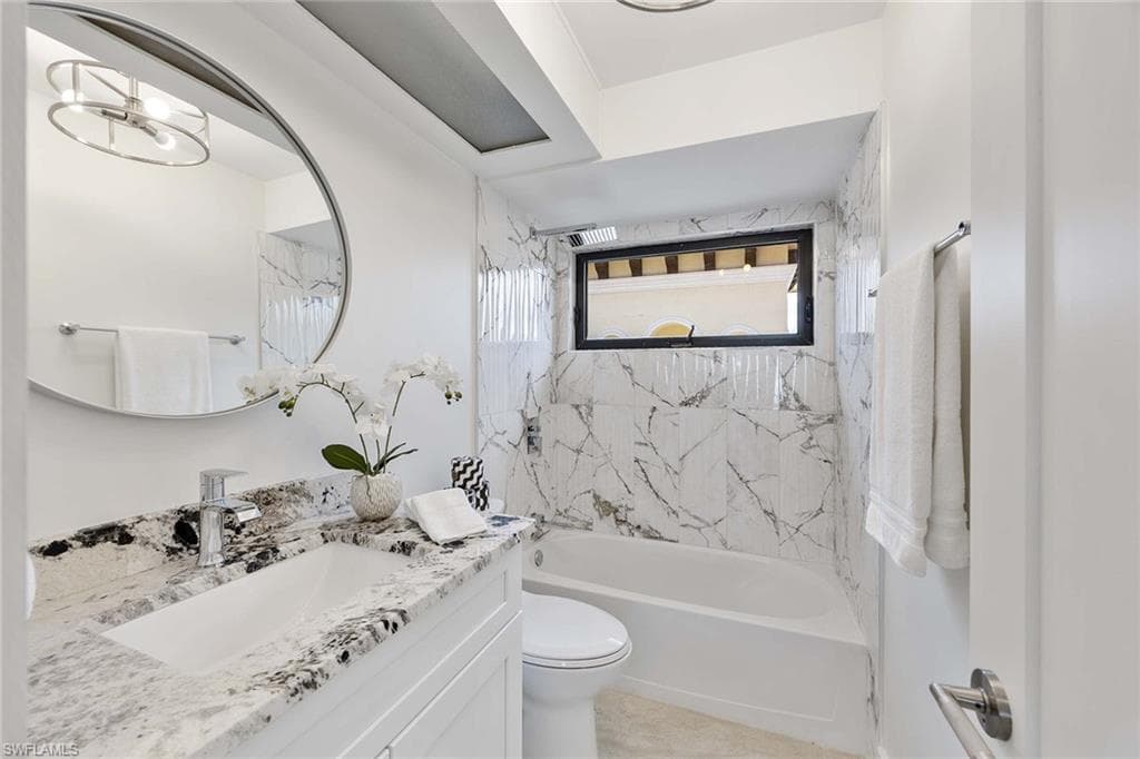 1311 Chesapeake AVE # 4A, NAPLES FL 34102-23