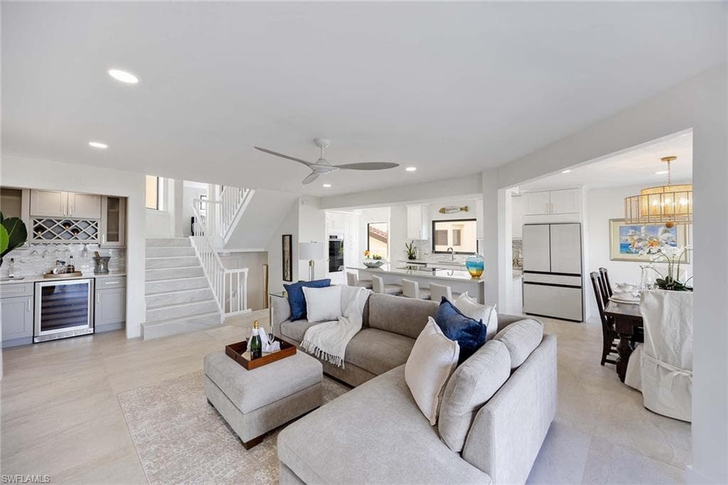 1311 Chesapeake AVE # 4A, NAPLES FL 34102-9