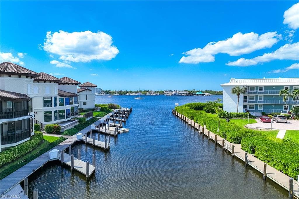 1311 Chesapeake AVE # 4A, NAPLES FL 34102-34