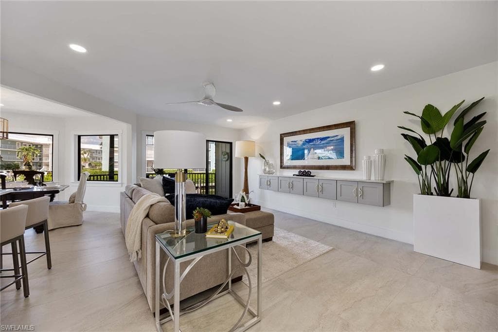 1311 Chesapeake AVE # 4A, NAPLES FL 34102-3