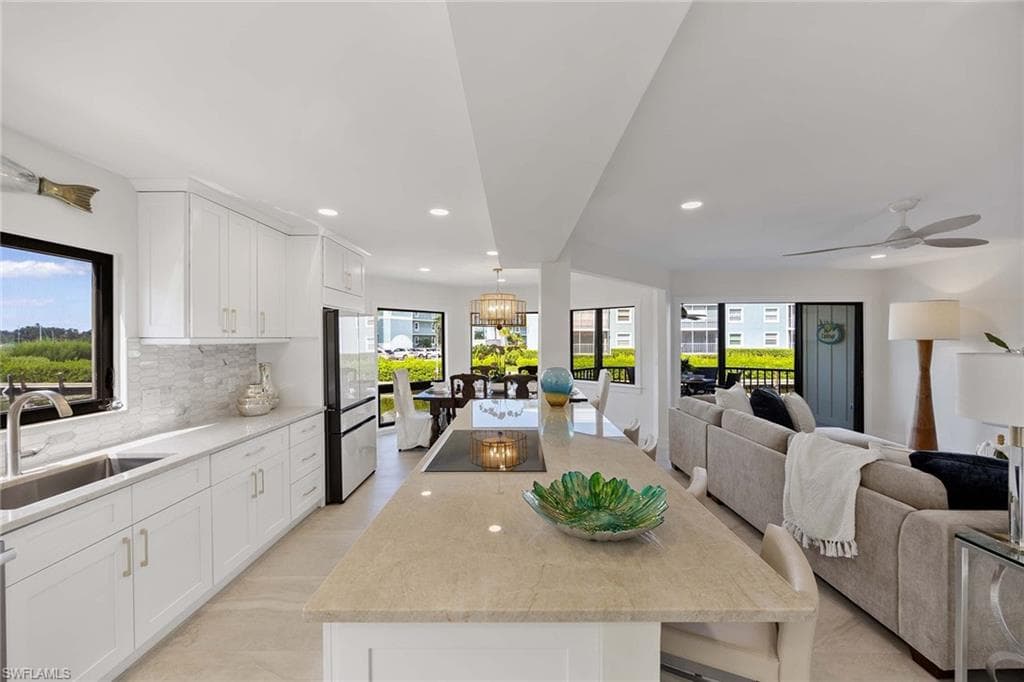 1311 Chesapeake AVE # 4A, NAPLES FL 34102-7