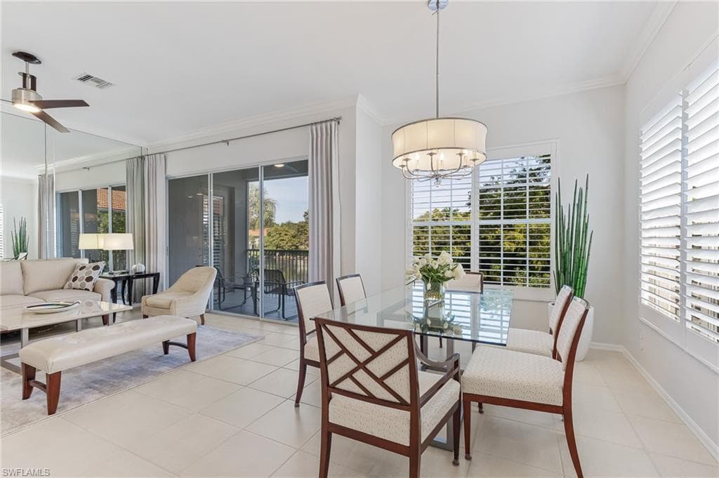 1211 Egrets LNDG # 202, NAPLES FL 34108-11