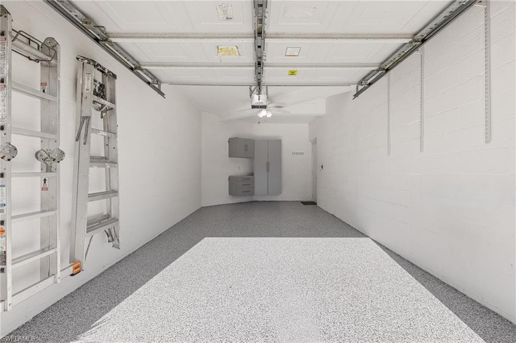 1211 Egrets LNDG # 202, NAPLES FL 34108-20