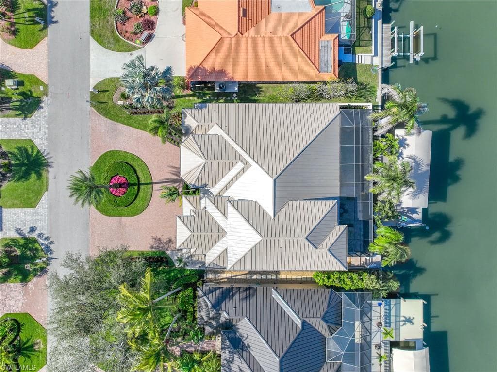 447 Egret AVE, NAPLES FL 34108-46