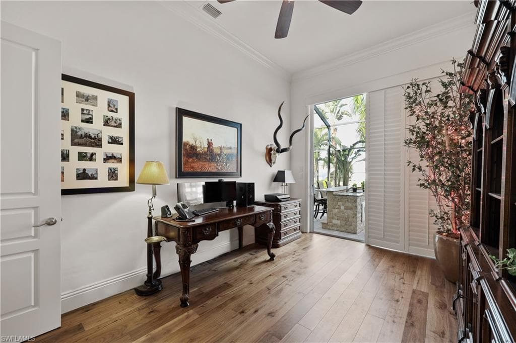447 Egret AVE, NAPLES FL 34108-21
