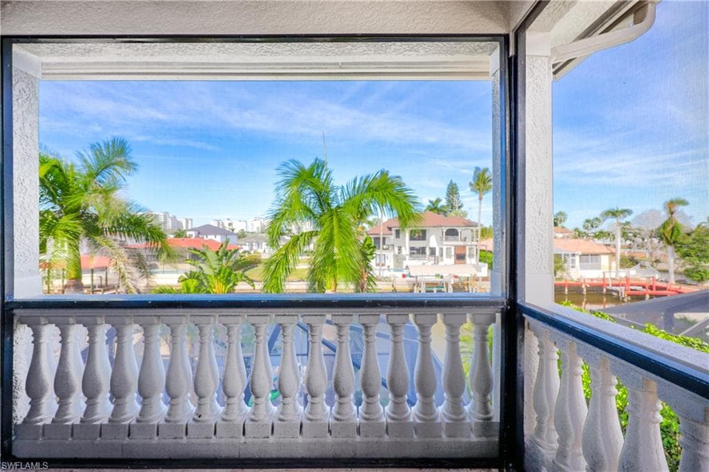 447 Egret AVE, NAPLES FL 34108-31