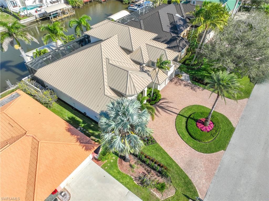 447 Egret AVE, NAPLES FL 34108-4