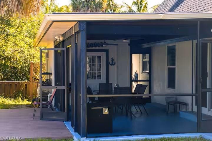 127 Standish CIR, NORTH FORT MYERS FL 33903-4