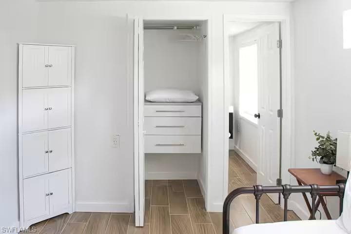 127 Standish CIR, NORTH FORT MYERS FL 33903-8