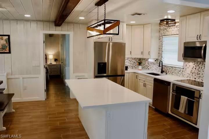 127 Standish CIR, NORTH FORT MYERS FL 33903-14