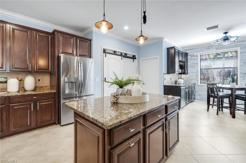 3783 Treasure Cove CIR, NAPLES FL 34114-4