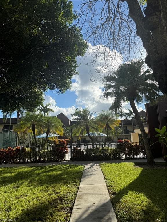 7925 SW 86th, MIAMI FL 33143-7