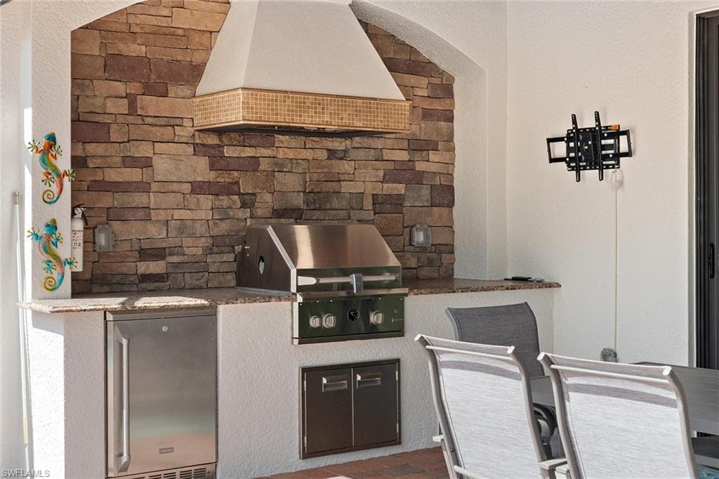 12732 Kinross LN, NAPLES FL 34120-32