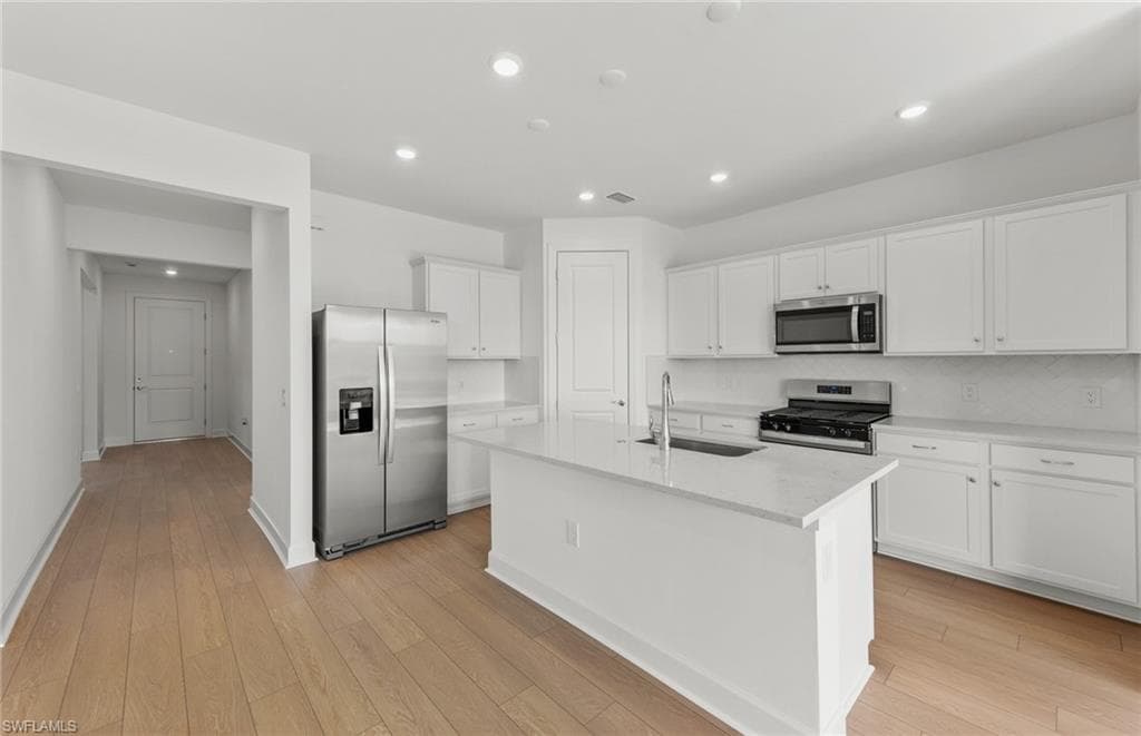 44393 Kelly DR-23