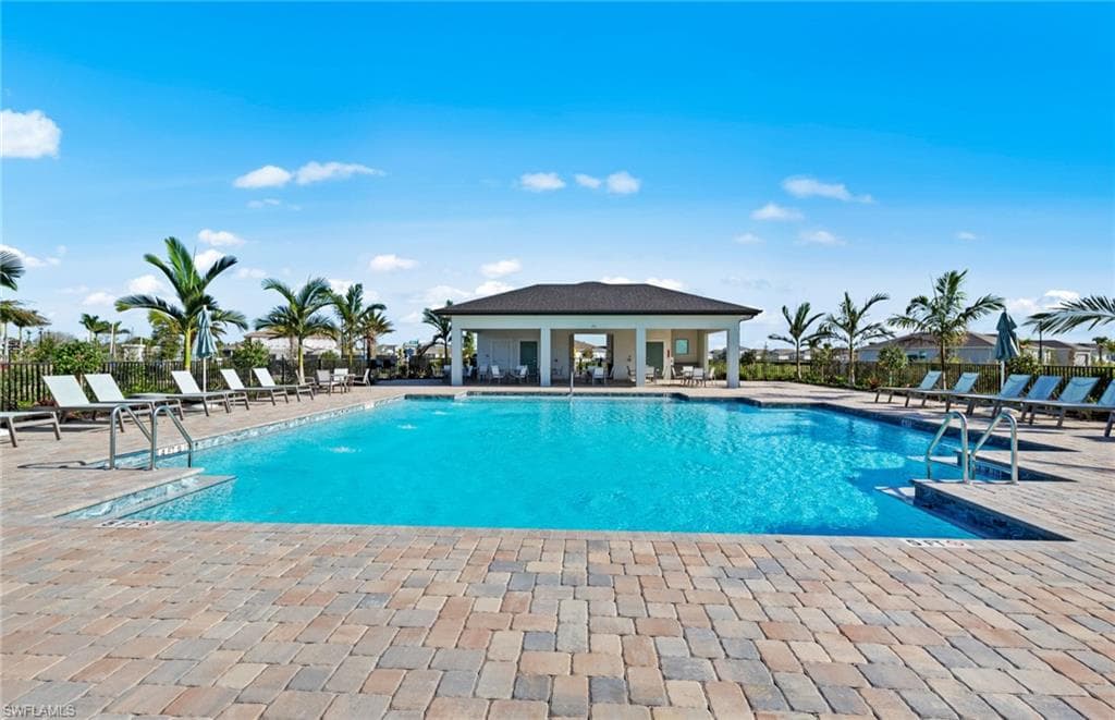 44393 Kelly DR-27