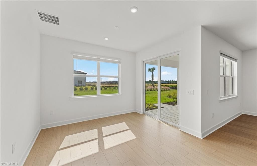 44393 Kelly DR-20