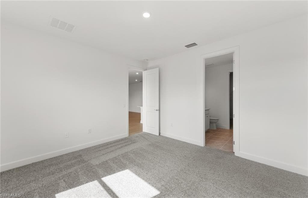 44393 Kelly DR-18