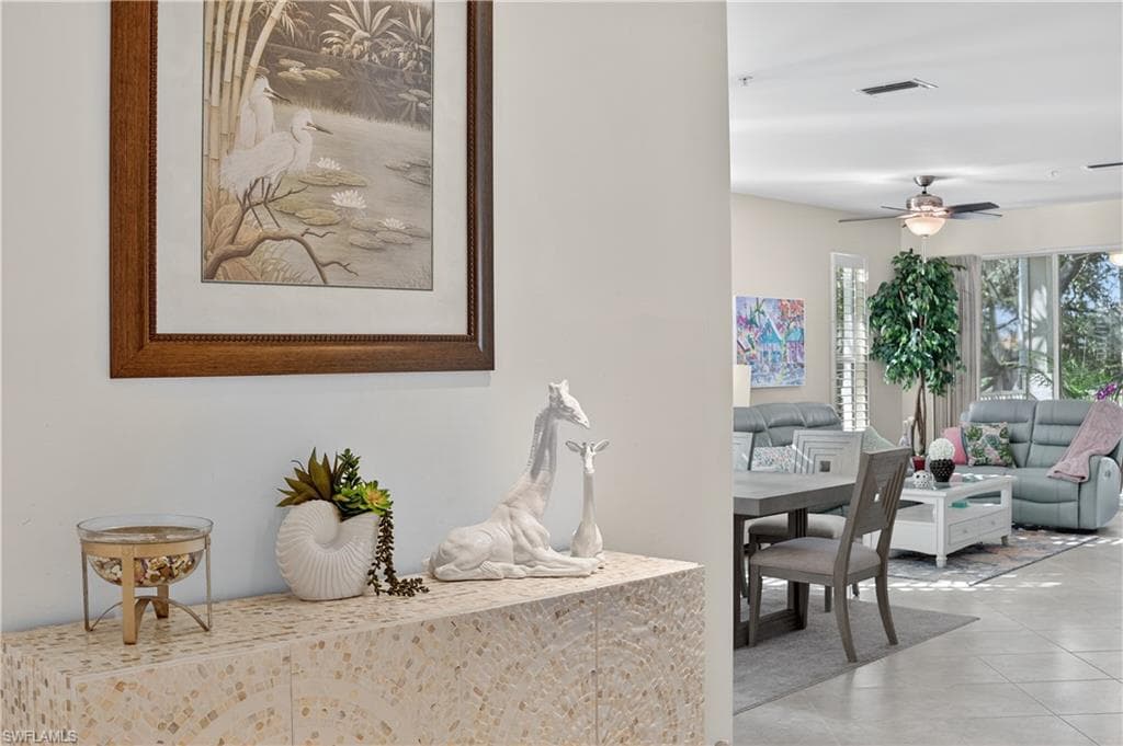 8223 Parkstone PL # 2201, NAPLES FL 34120-6