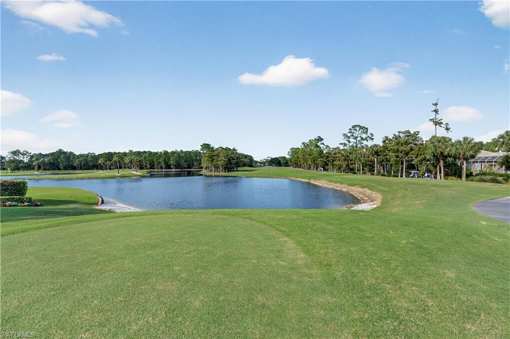 8223 Parkstone PL # 2201, NAPLES FL 34120-32