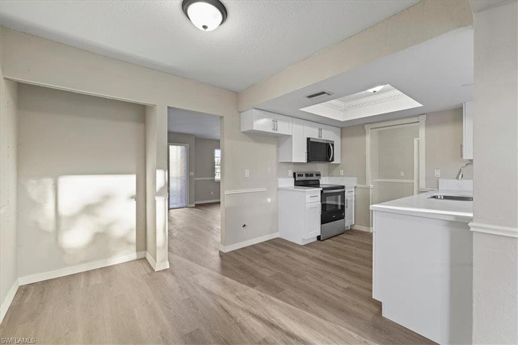 27580 Wisconsin ST, BONITA SPRINGS FL 34135-26