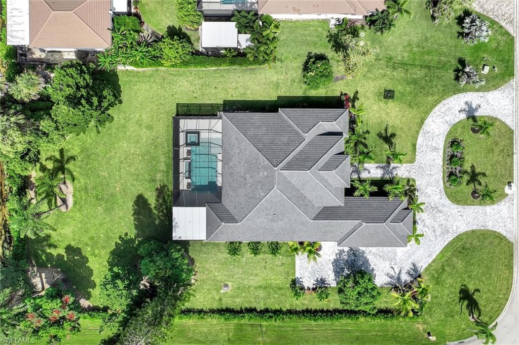 10493 Winterview DR, NAPLES FL 34109-39