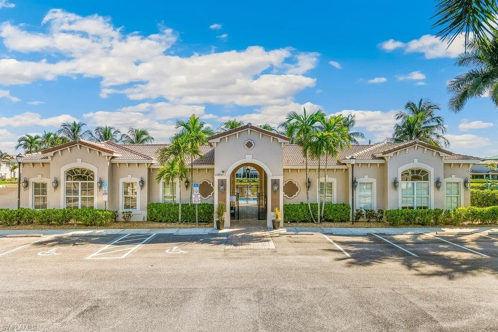 3951 Cherrybrook LOOP, FORT MYERS FL 33966-31