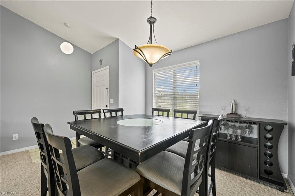 1566 Trafalgar LN # E102, NAPLES FL 34116-8