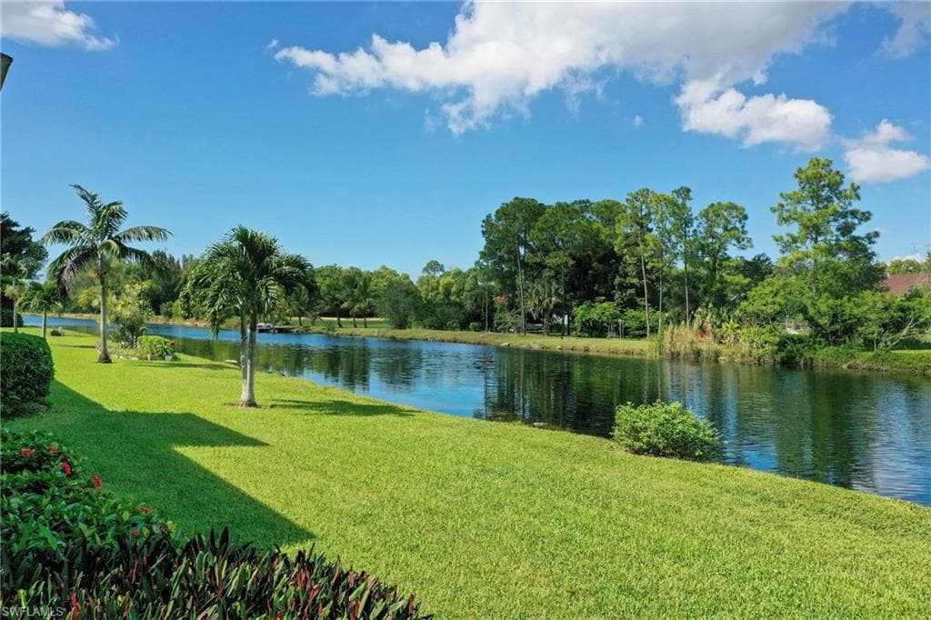 1566 Trafalgar LN # E102, NAPLES FL 34116-34