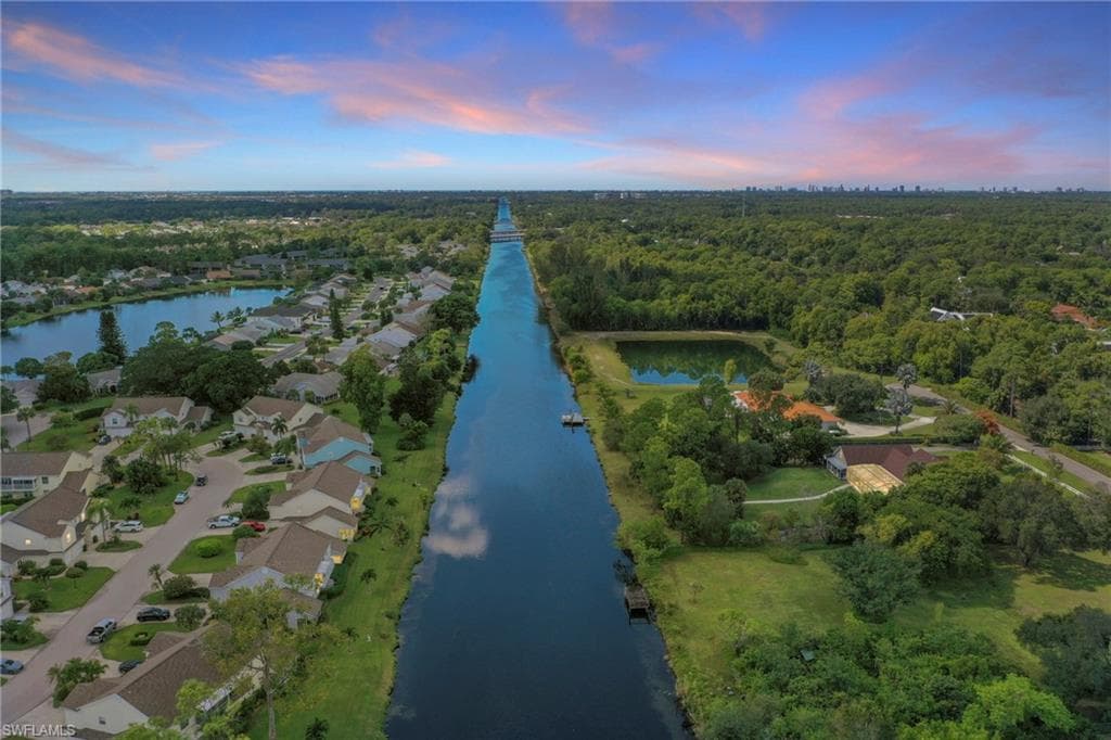 1566 Trafalgar LN # E102, NAPLES FL 34116-30