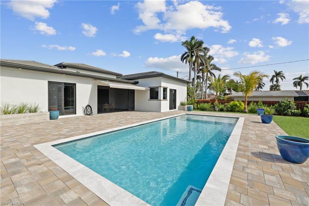 1332 Longwood DR, FORT MYERS FL 33919-35