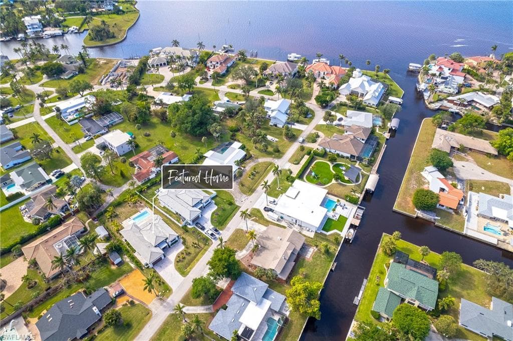 1332 Longwood DR, FORT MYERS FL 33919-43