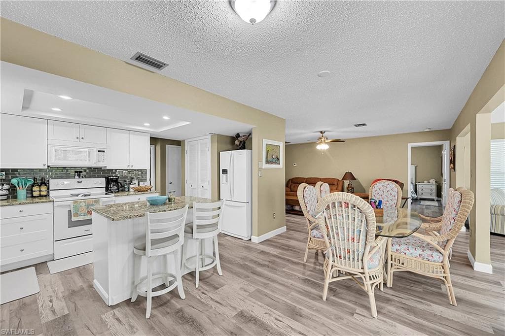 15804 Missouri ST, BOKEELIA FL 33922-4