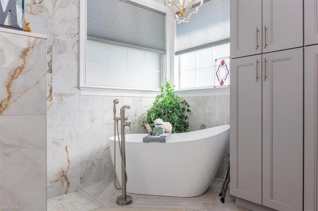 17100 Wrigley CIR, FORT MYERS FL 33908-17