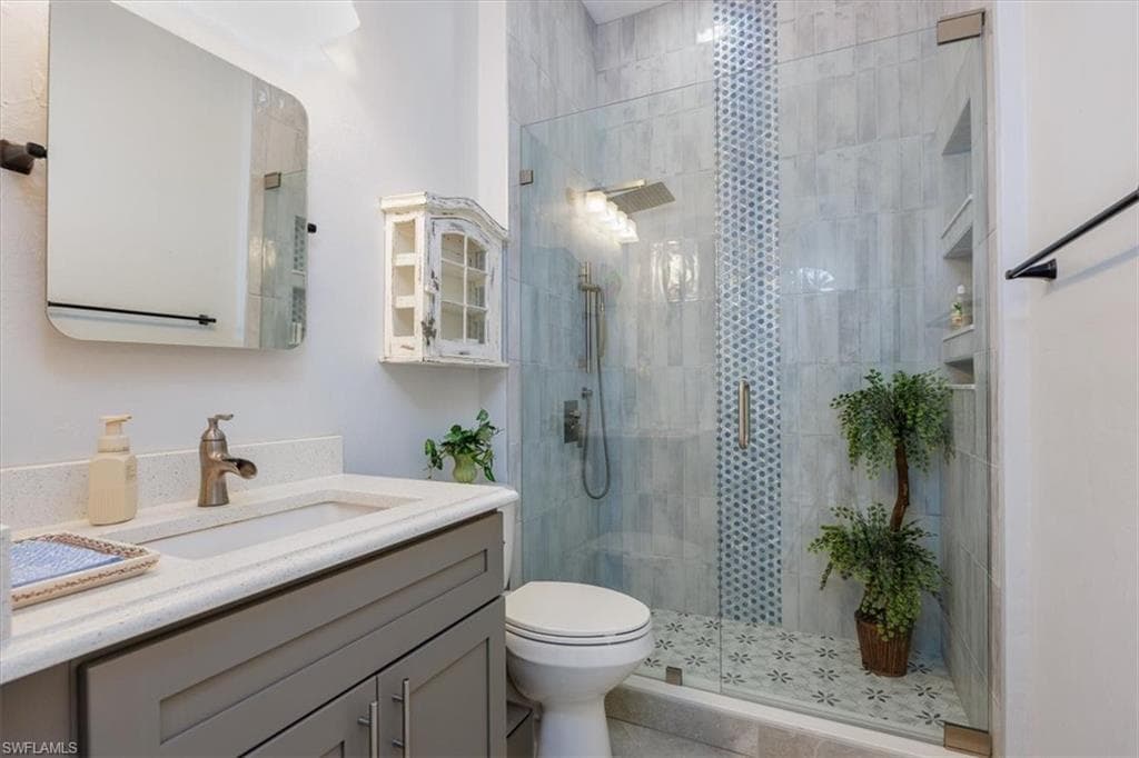 17100 Wrigley CIR, FORT MYERS FL 33908-24