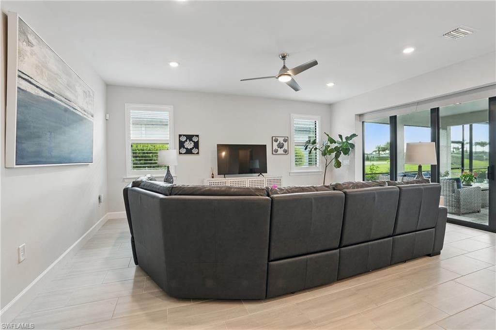 1870 Amador CT, NAPLES FL 34120-5