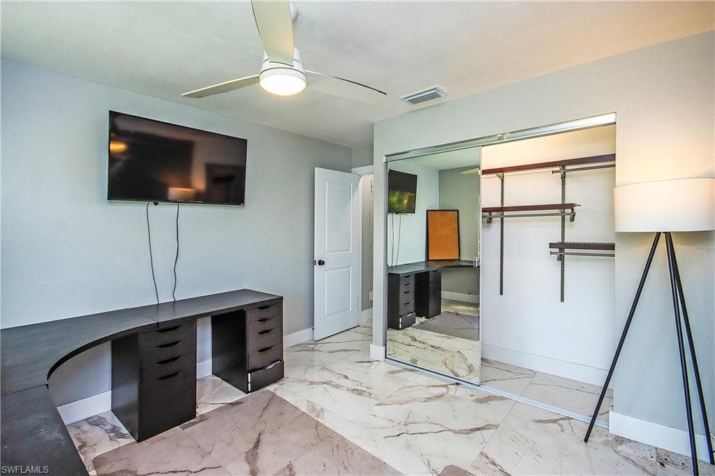 1444 Sandpiper CIR, SANIBEL FL 33957-9