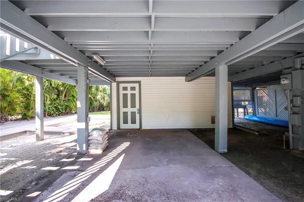 1444 Sandpiper CIR, SANIBEL FL 33957-13