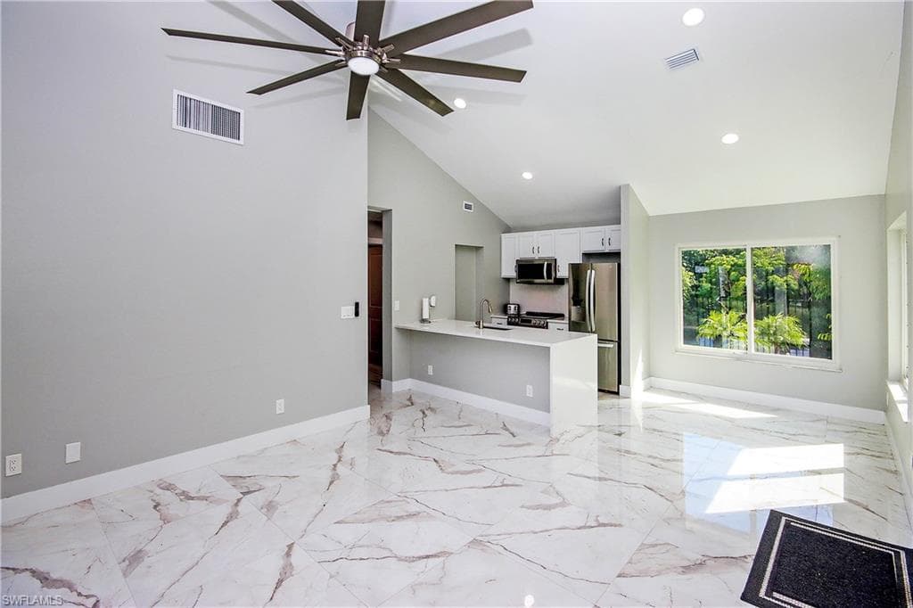 1444 Sandpiper CIR, SANIBEL FL 33957-3