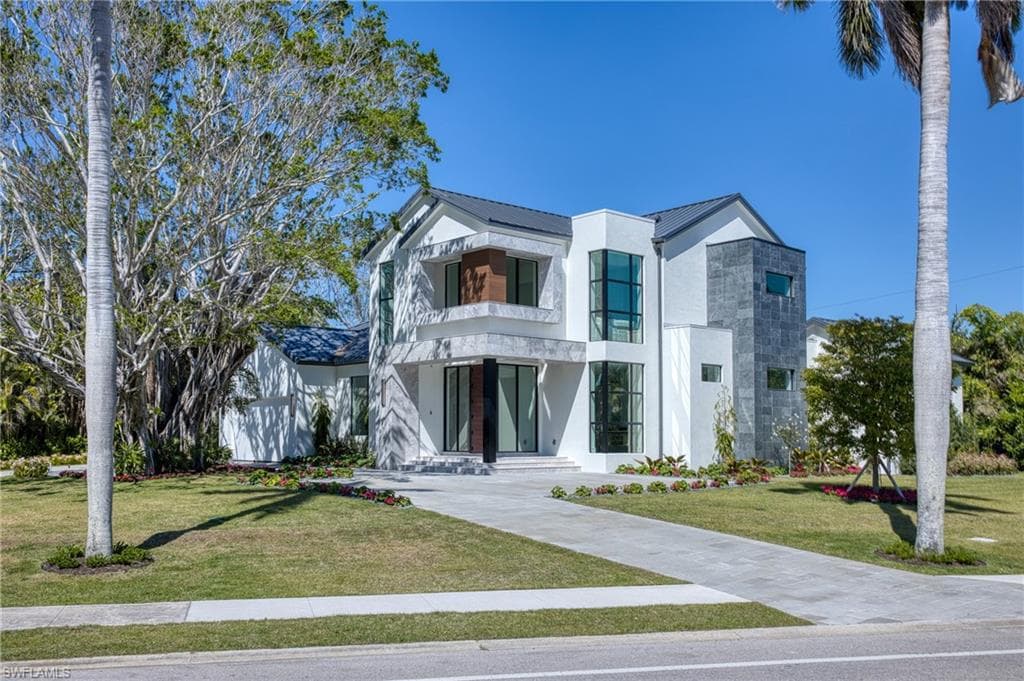 1800 Crayton RD-0