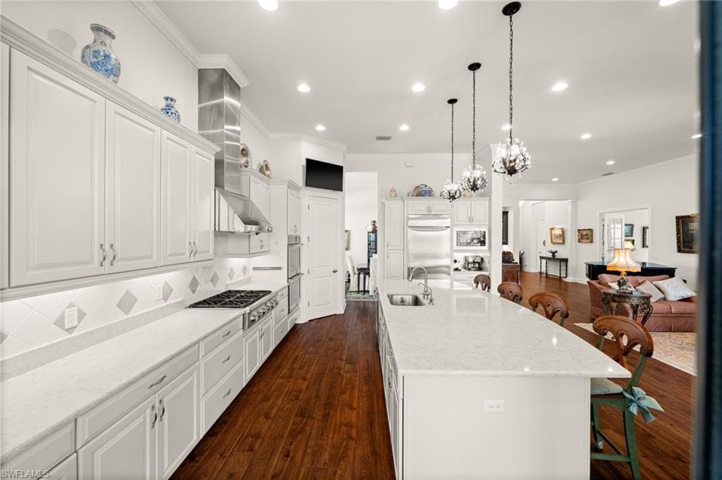 9509 Montelanico LOOP, NAPLES FL 34119-16