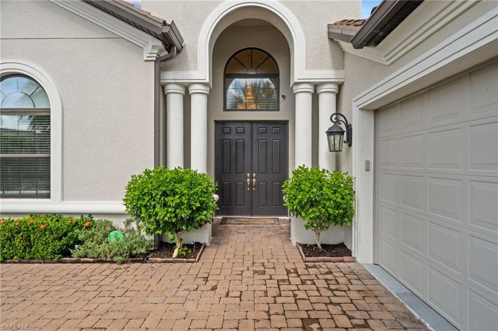 9509 Montelanico LOOP, NAPLES FL 34119-14