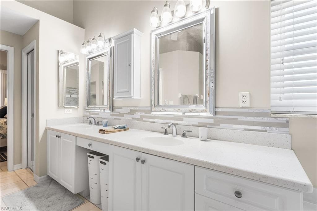 12731 Chardon CT, FORT MYERS FL 33912-28