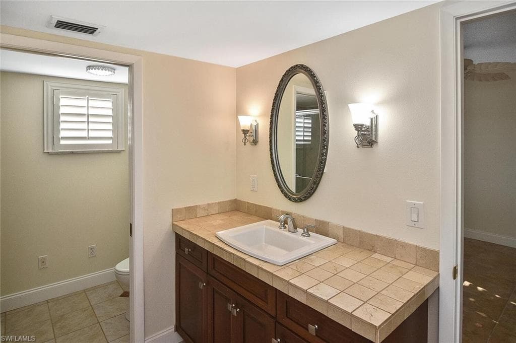 13511 Stratford Place CIR # 302, FORT MYERS FL 33919-22