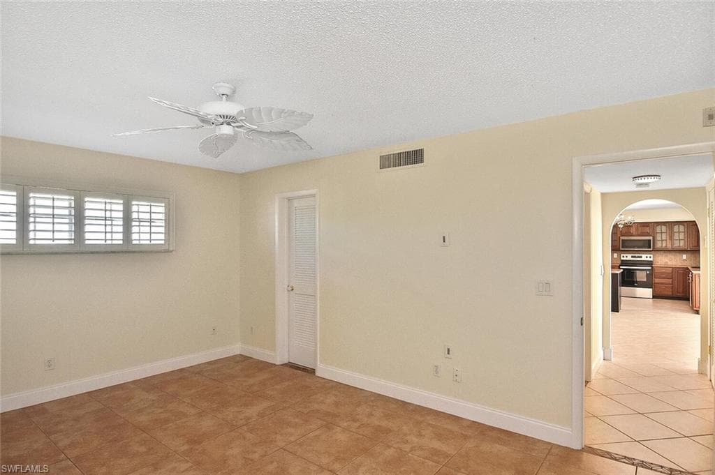 13511 Stratford Place CIR # 302, FORT MYERS FL 33919-16